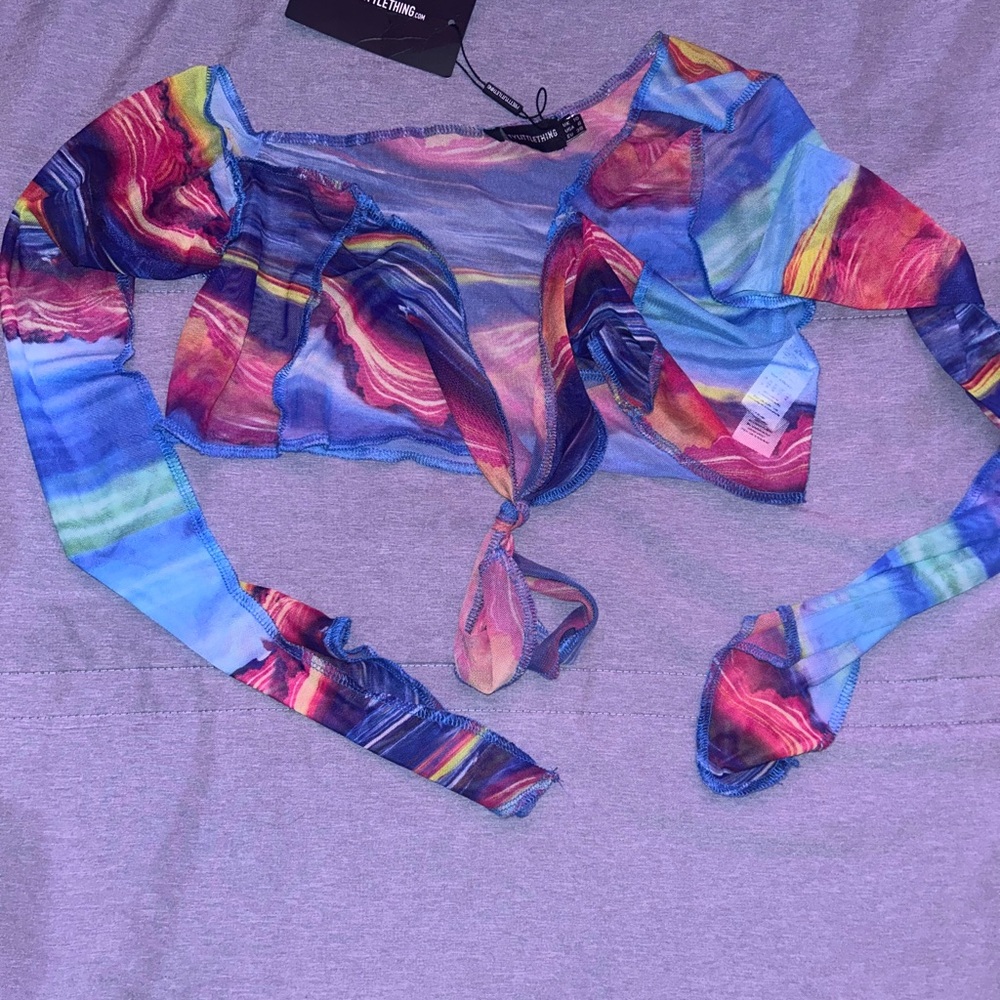 PrettyLittleThing Multicolor Abstract Blouse